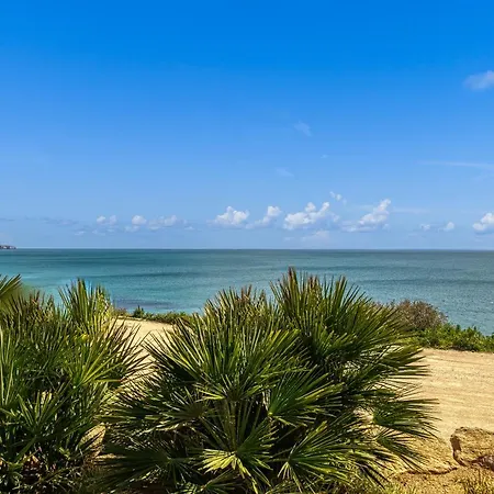 Vila Da Lua. Ocean Front Luxury. Private Pool.