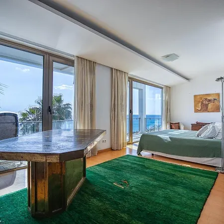 Da Lua. Ocean Front Luxury. Private Pool. فيلة Luz